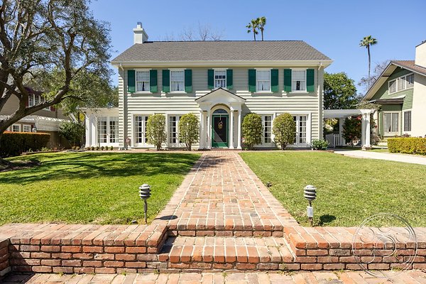 Americana 211 - Pasadena