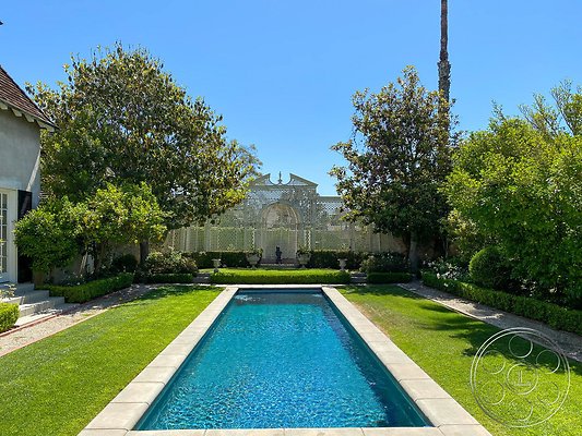 the-french-chateau-6