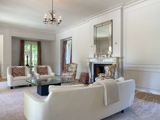 the-french-chateau-36