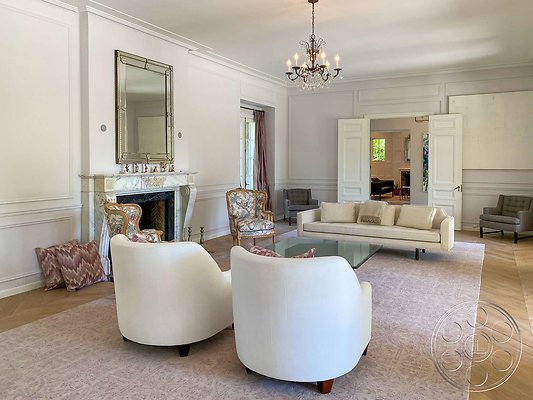 the-french-chateau-37