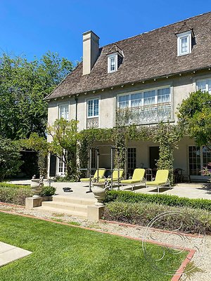 the-french-chateau-12