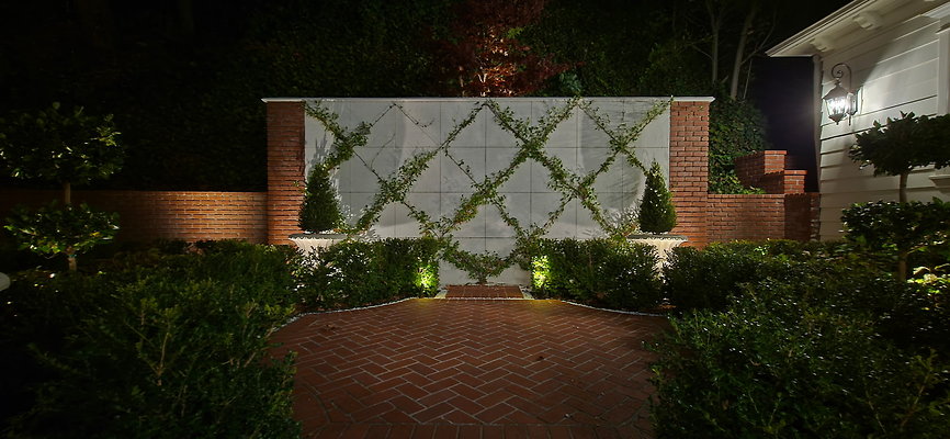 z 8154033593353768379