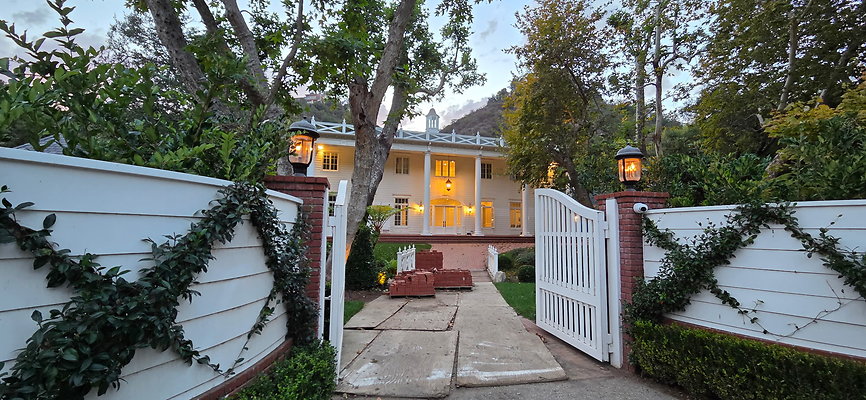 x 03166786701639962071